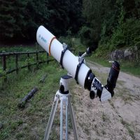 天体観測用望遠鏡
